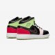 Air Jordan 1 Mid Se Gs Av5174 076 Nero For Sale